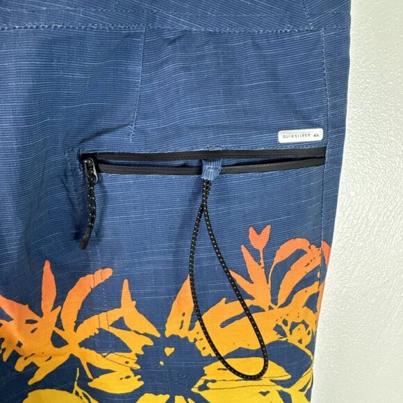 Quiksilver Men's 32 High Line Choppa 19" Board Short Blue NWT - Picture 9 of 16